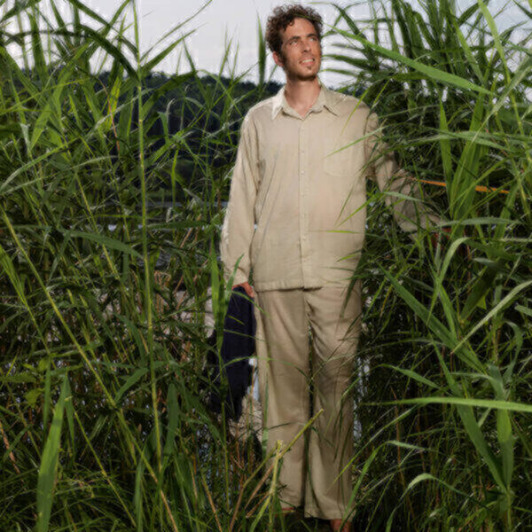 Men Reise-Pyjama mit Insektenschutz