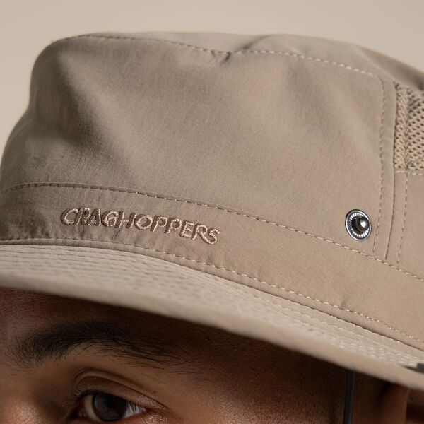 Ranger Hut mit Insektenschutz